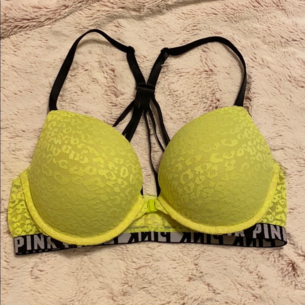PINK Victoria’s Secret Push Up Pigeonnant 36C